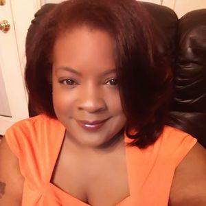 Meet your Posher, Chivonne